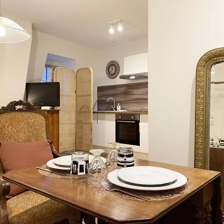 Monet - Appartement Pour 2 Personnes Chartres Exterior foto